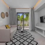Apartament Avaton Boutique *