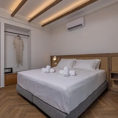 Avaton Boutique * Arhángelosz