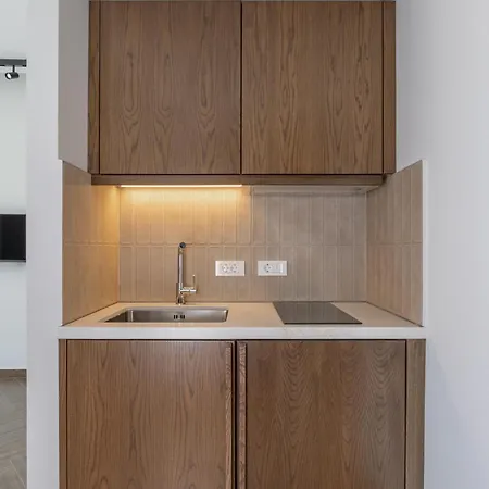 Avaton Boutique Appartement *