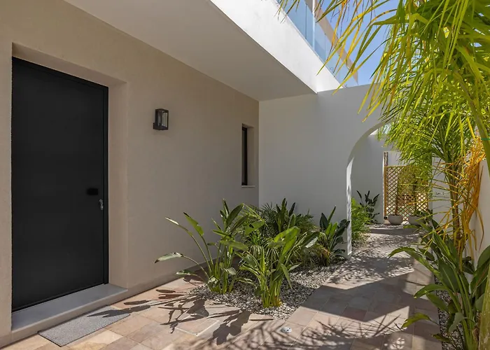 Apartment Avaton Boutique *